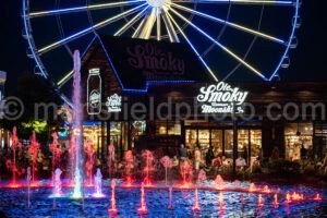 Pigeon Forge Fountain And Ferris Wheel A4-01831 - Mansfield Photography