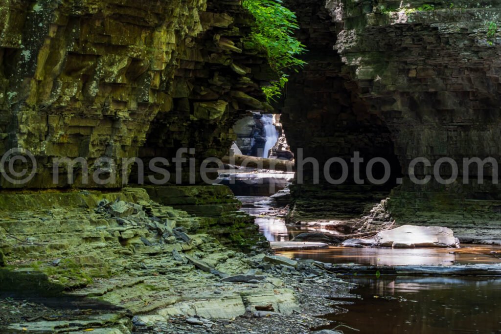 Waterfalls At Watkins Glen State Park, Ny A4-02121 - Mansfield Photography