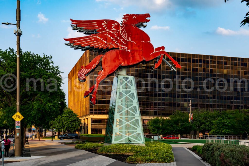 The Pegasus, Dallas A4-03344 - Mansfield Photography