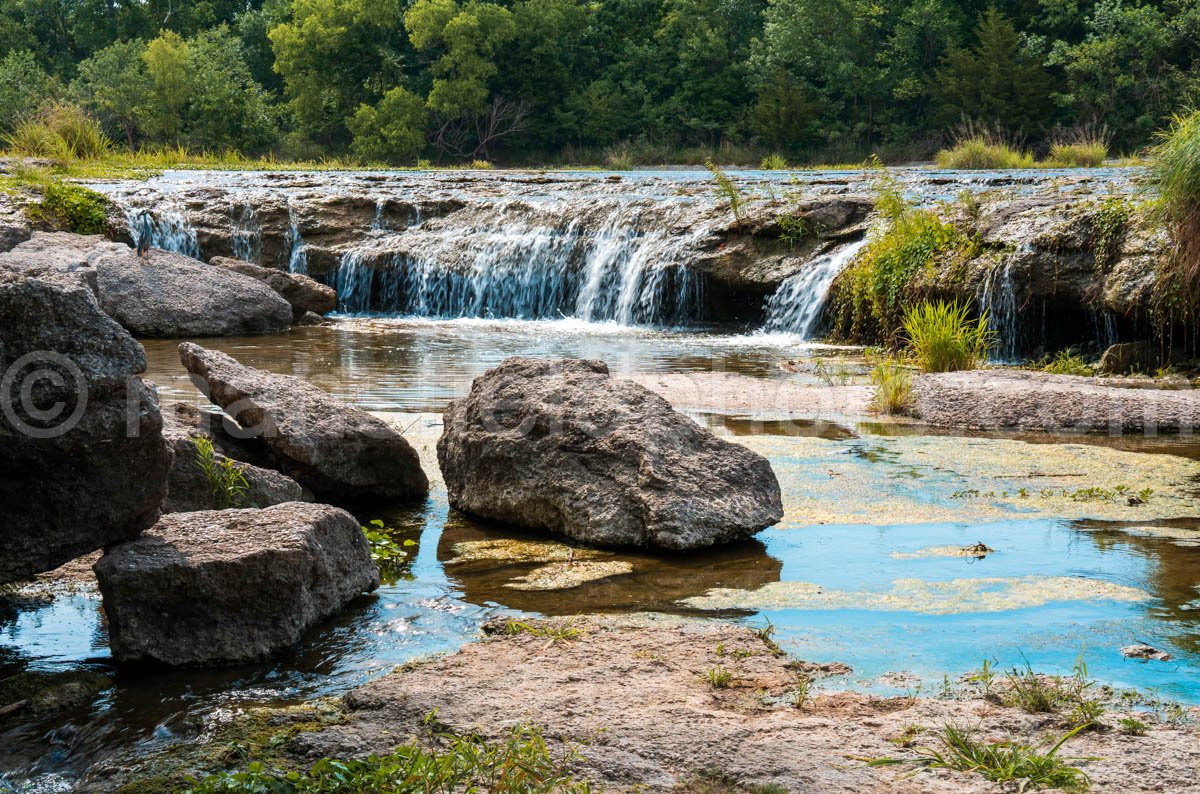 Waterfall At Sansom Park A4-04286