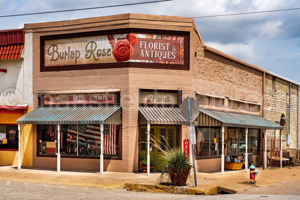 Florist, Hamilton, Texas