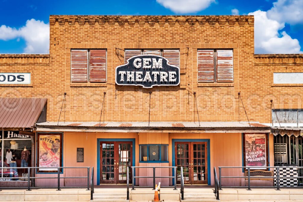 Gem Theatre in Turkey, Texas