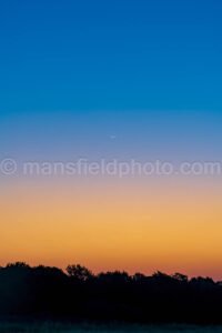 Moon Before Sunrise A4-09816 - Mansfield Photography
