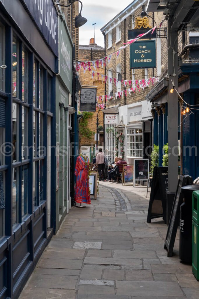 London Street A4-15877 - Mansfield Photography