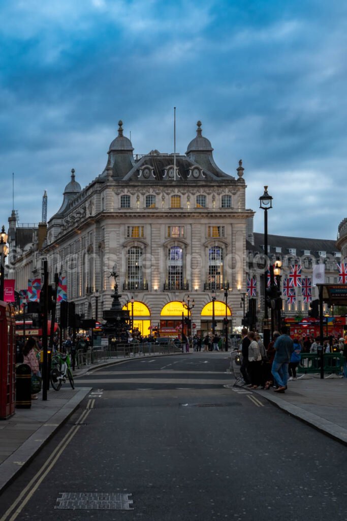 Building In London A4-15961 - Mansfield Photography