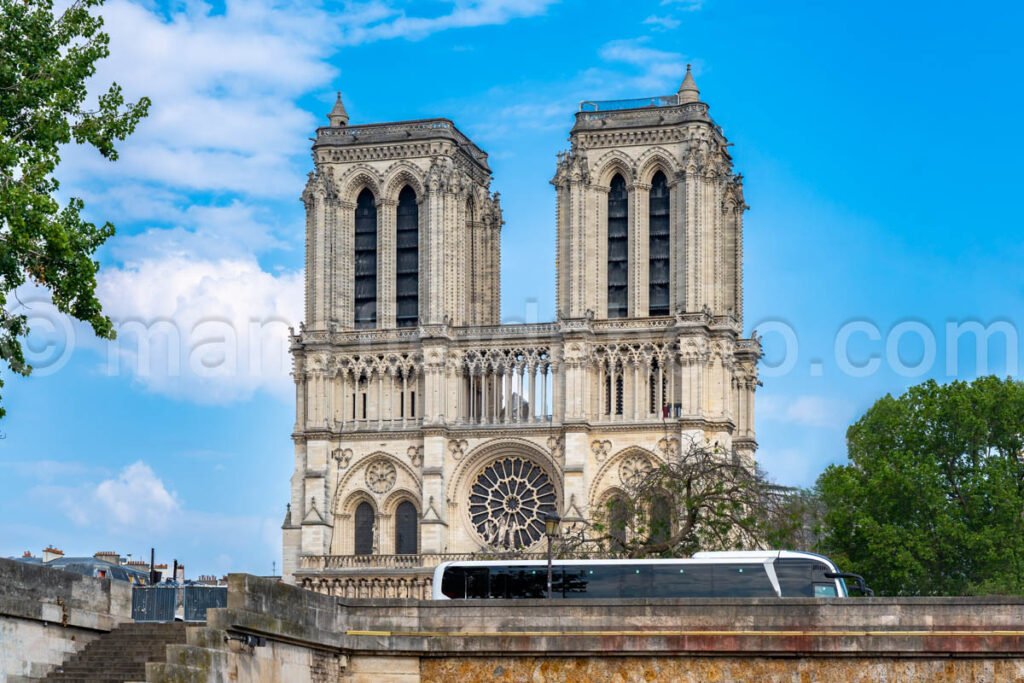 View From The River Seine, Paris, France A4-16362 - Mansfield Photography