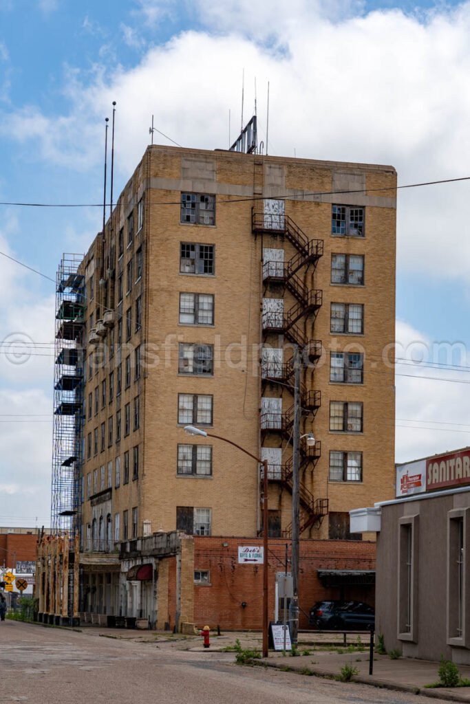 Marlin, Texas - Hilton Hotel #8 A4-20846 - Mansfield Photography