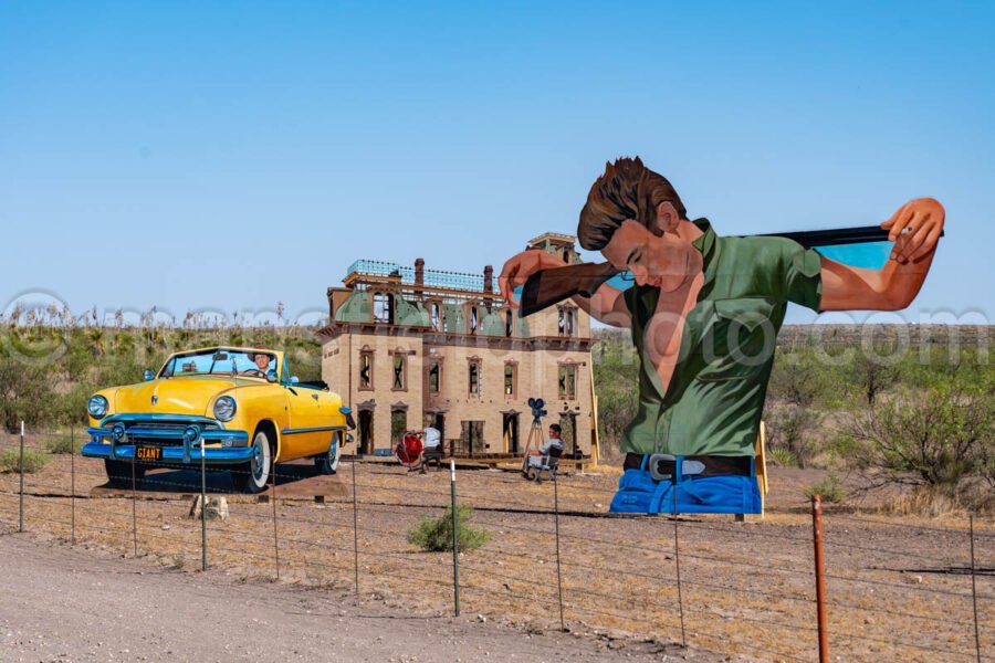 Marfa, Texas, Giant Marfa Mural