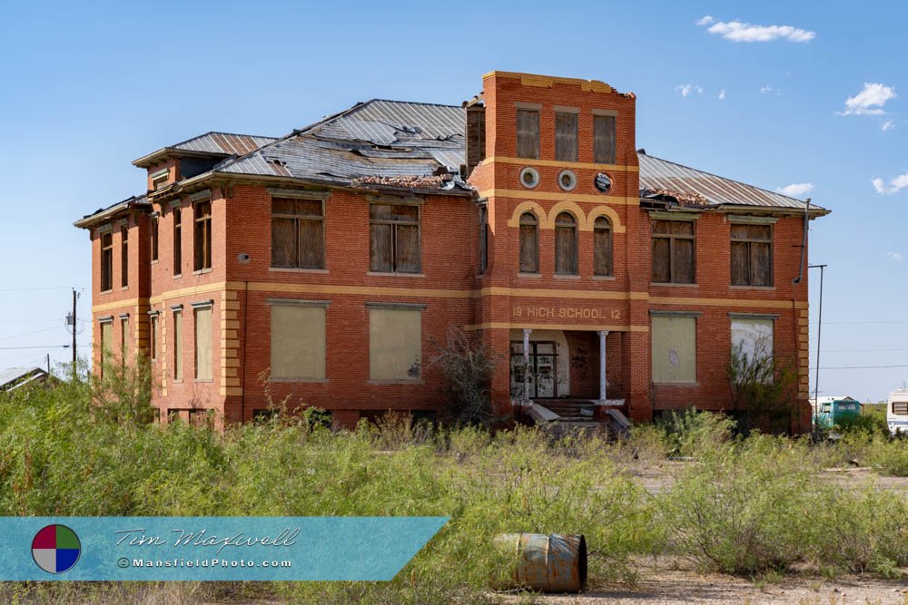 Toyah, Texas - Abandoned 1912 High School