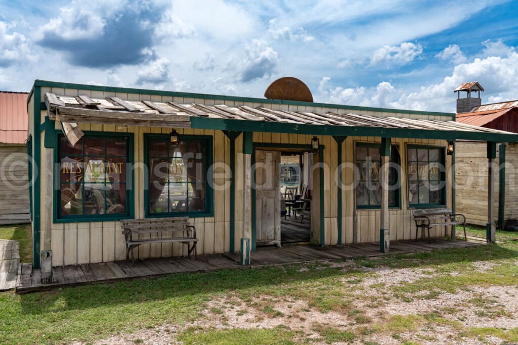 Manor, Texas - Lorraine Ghost Town A4-22452 - Mansfield Photography