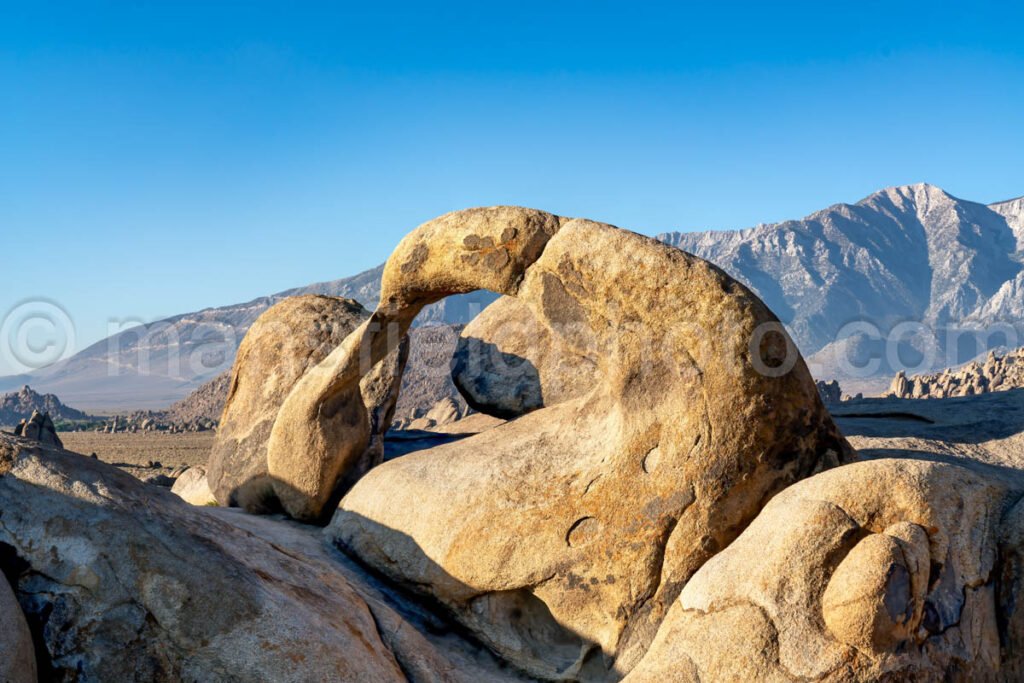 Mobius Arch In Lone Pine, Ca