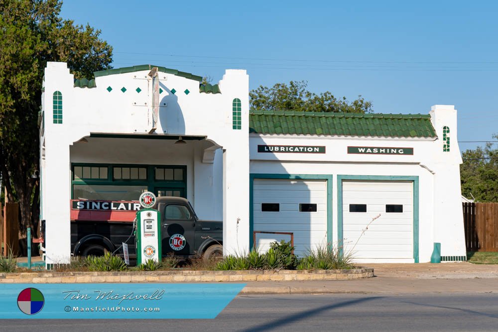 Old Sinclair Gas Station