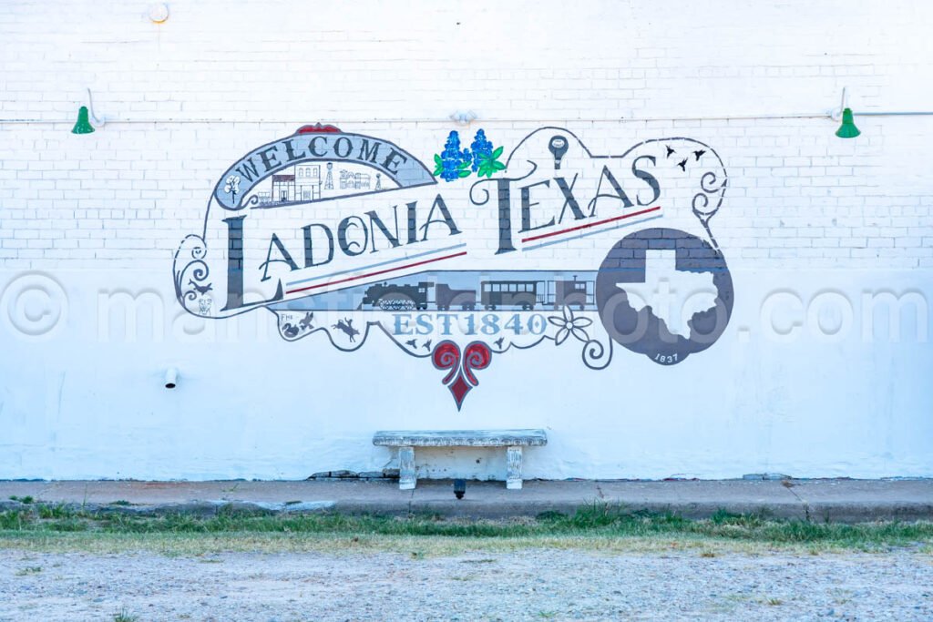 Ladonia, TX A4-23440 - Mansfield Photography