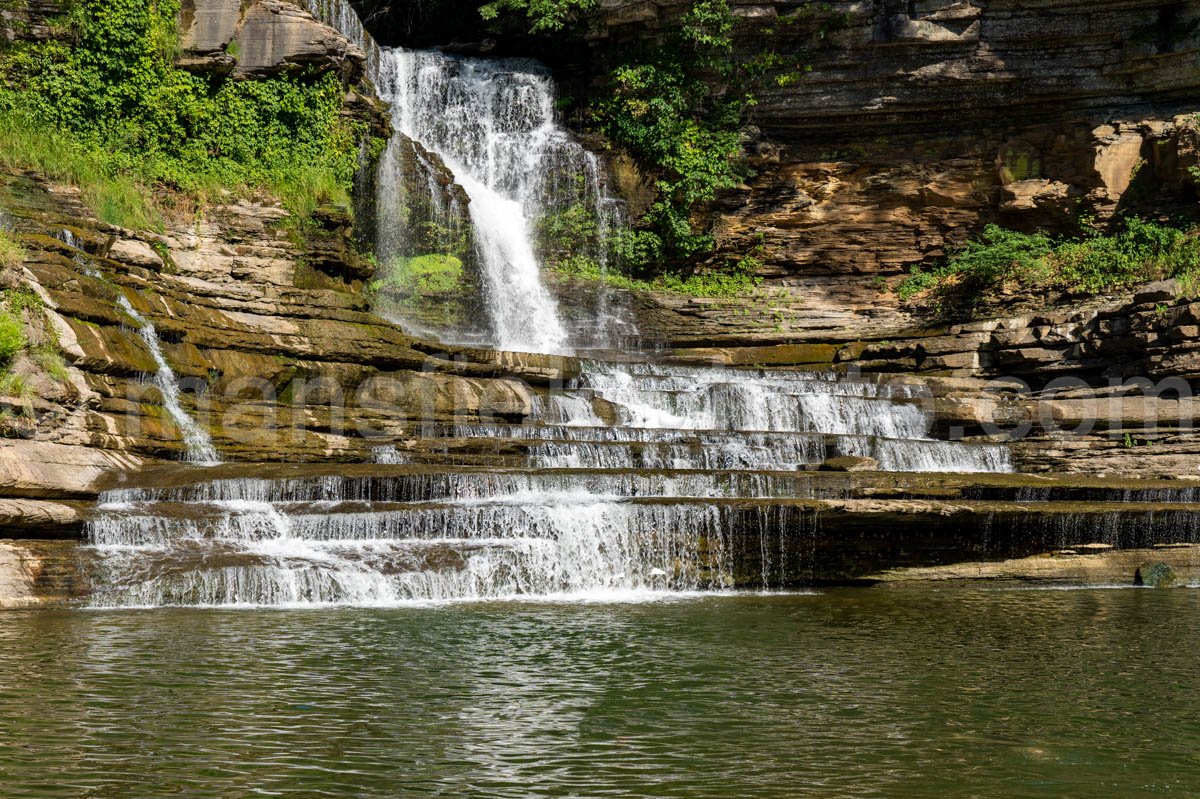 Cummins Falls, TN A4-01815