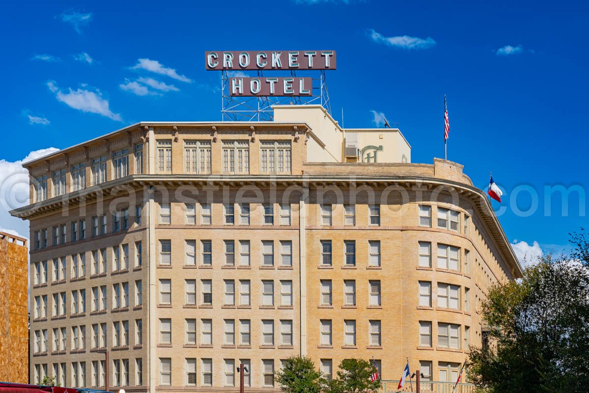 Crockett Hotel in San Antonio, Texas A4-24897