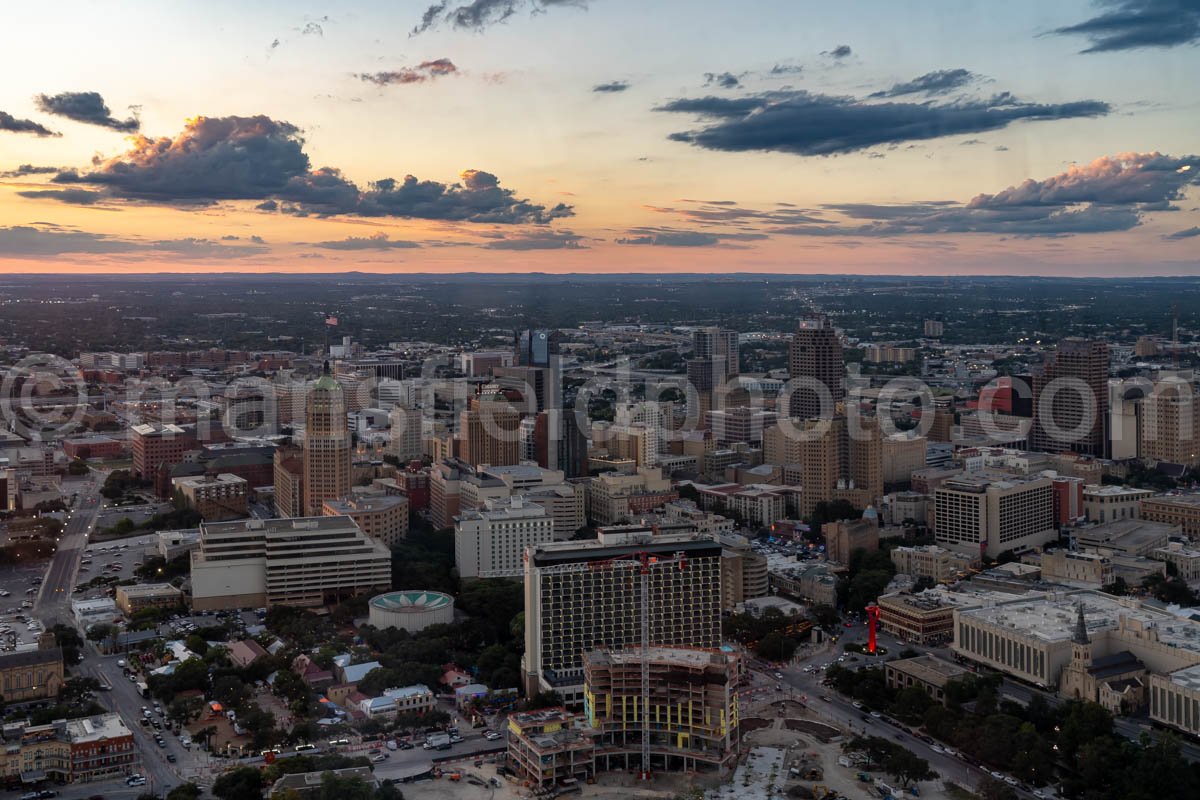 Cityscape San Antonio, Texas A4-24990