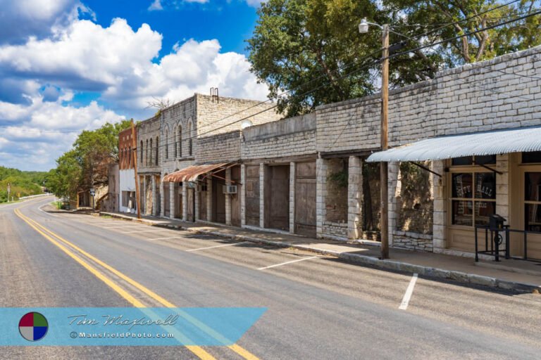 Iredell, Texas, Looking Like a Ghost Town