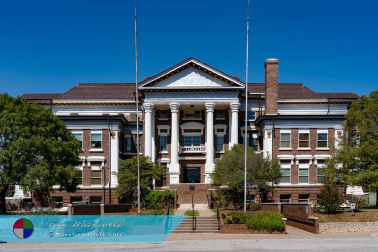 Montague, Texas - Montague County Courthouse