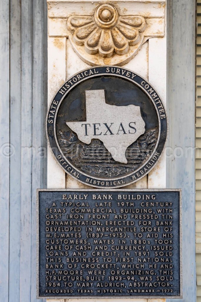 Bank in Crockett, Texas A4-25434 - Mansfield Photography