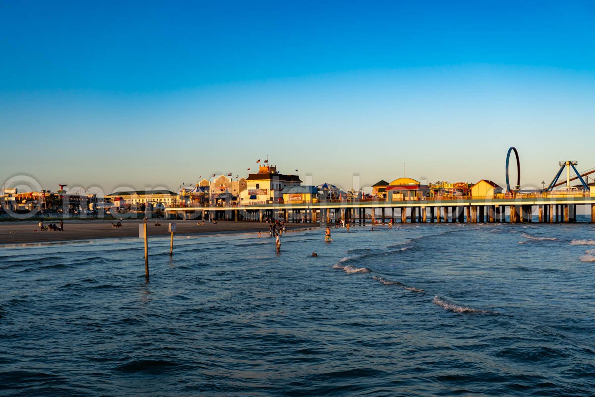 Historic Pleasure Pier, Galveston, Texas A4-26620