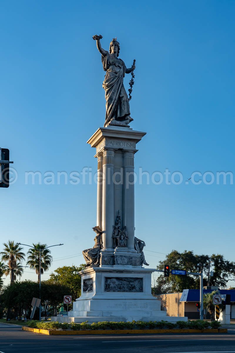 Statue In Galveston, Texas A4-26745