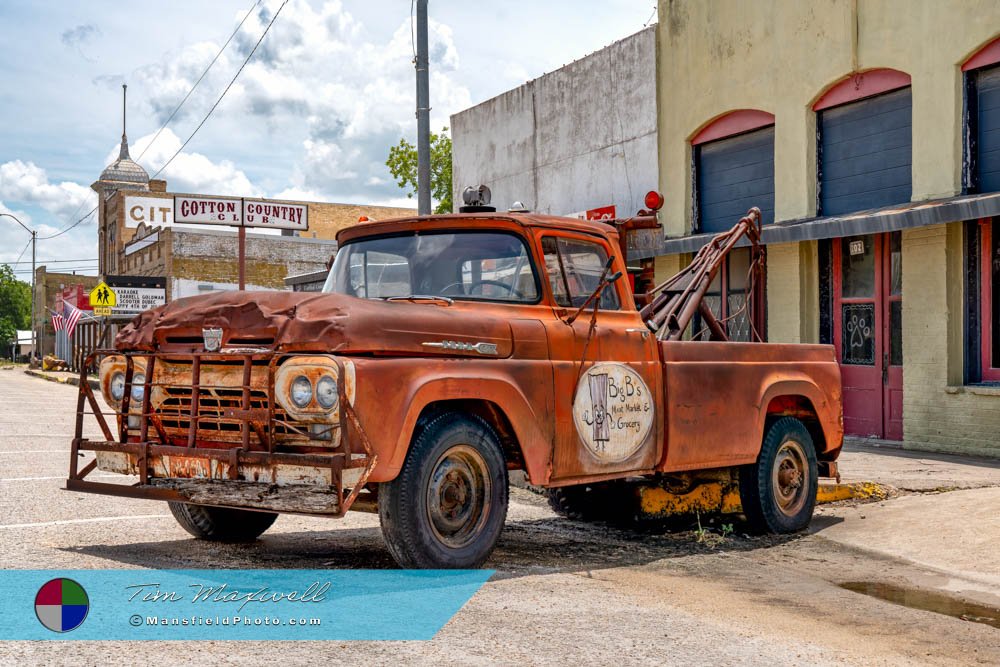 Granger, Texas, Old Truck And City Hall