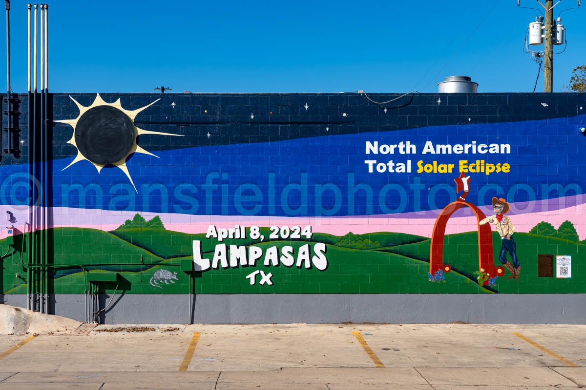 Lampasas, Texas A4-27019