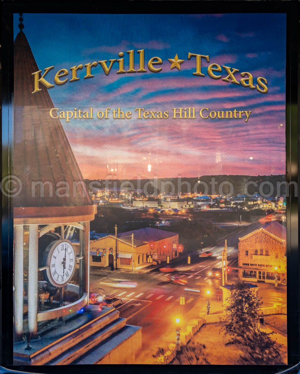 Kerrville, Texas A4-27128