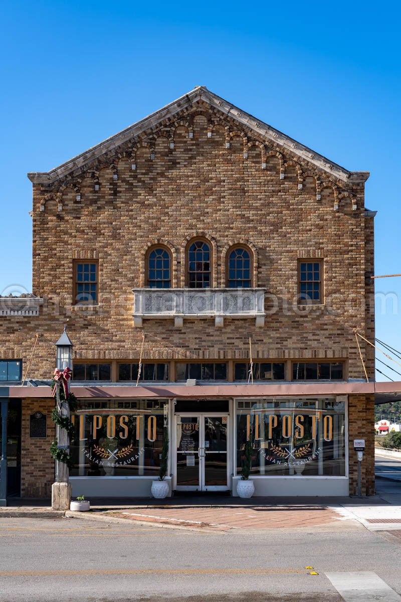 Kerrville, Texas A4-27139