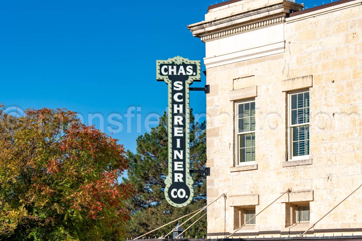 Kerrville, Texas A4-27147