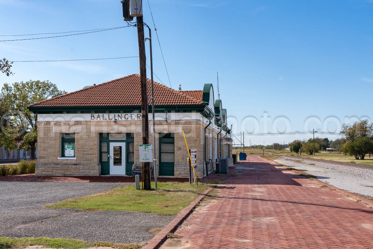 Ballinger, Texas A4-27734