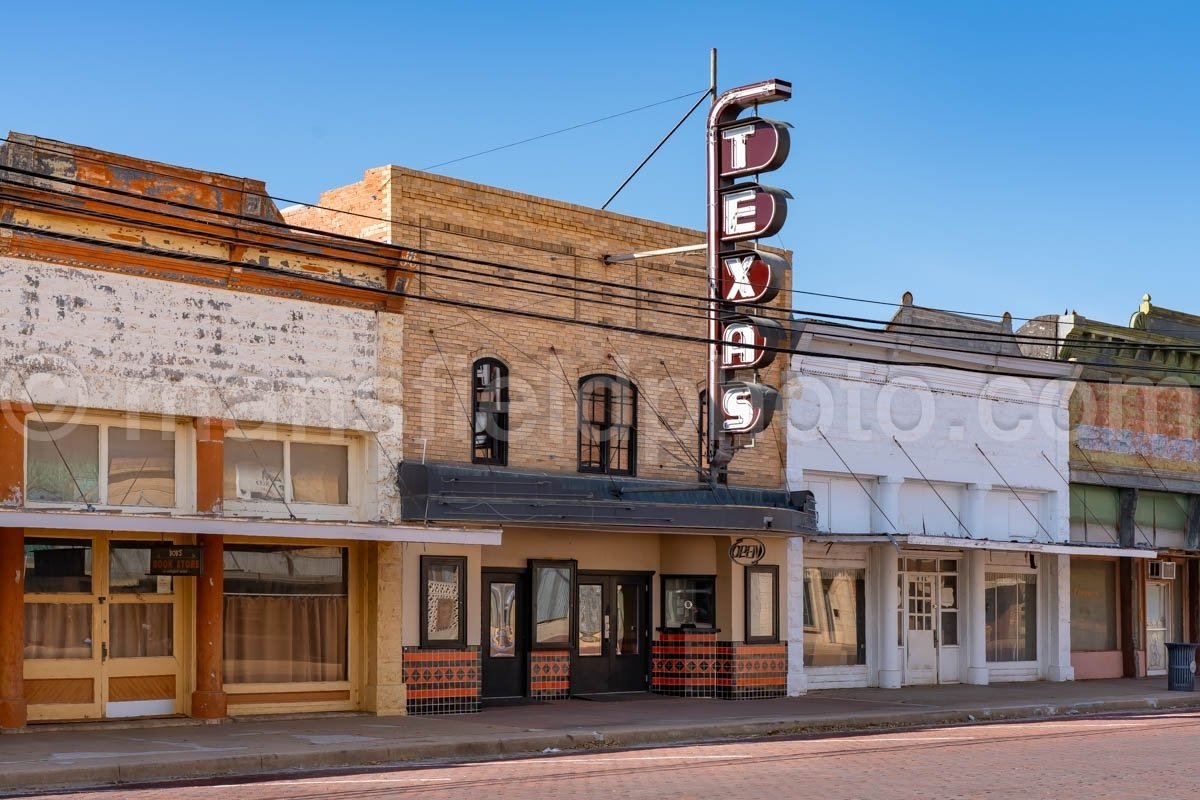 Theatre in Ballinger, Texas A4-27747