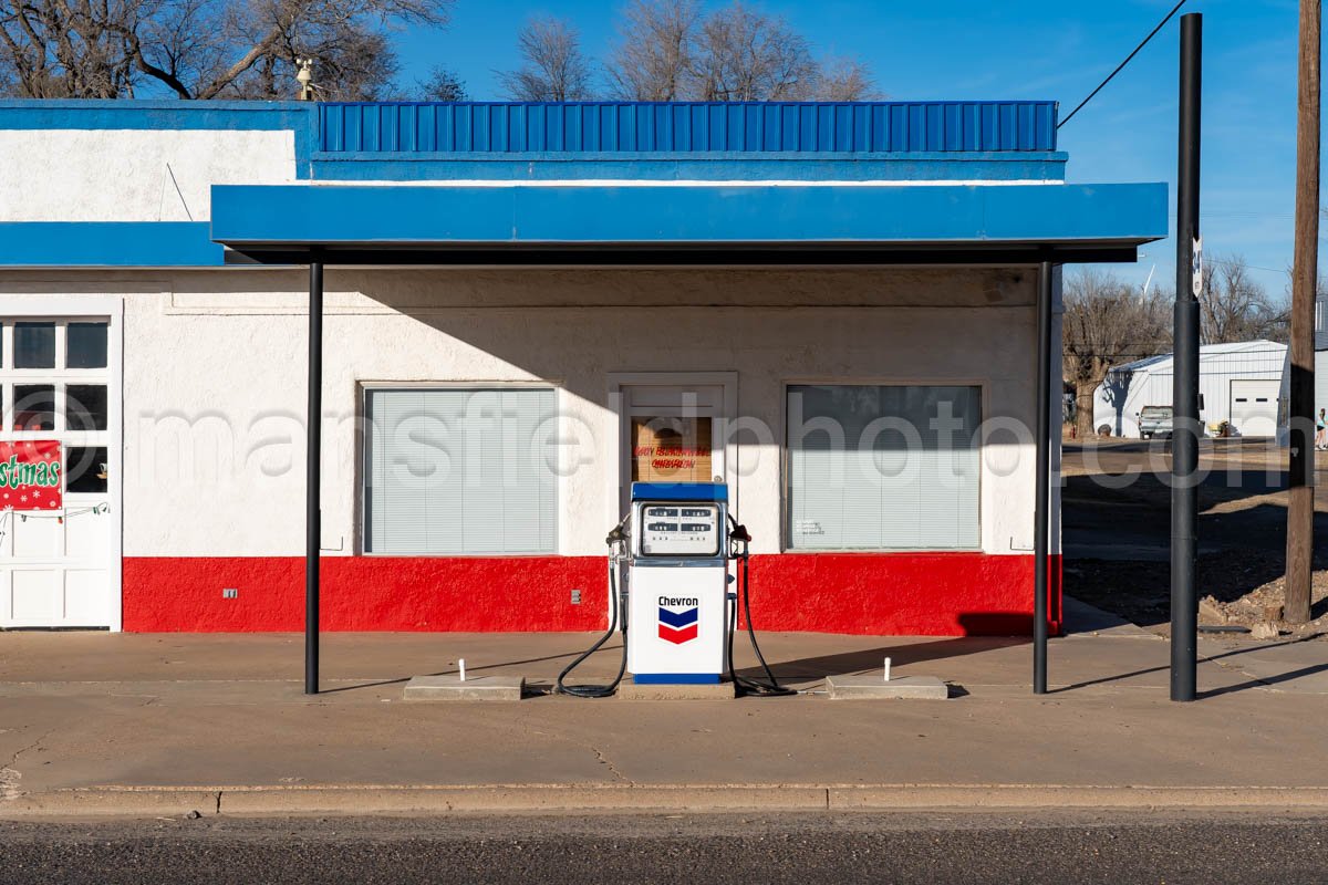 Guy Blackwell Chevron in Groom, Texas A4-28071