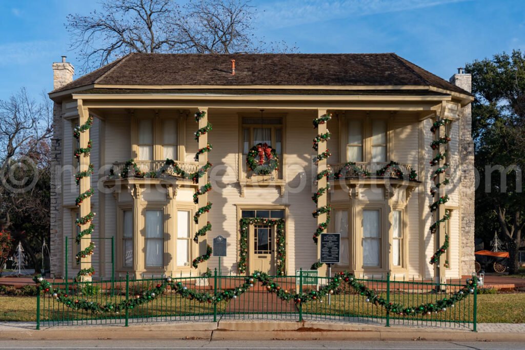 Historic Gordon Home in Granbury, Texas A4-28697 - Mansfield Photography