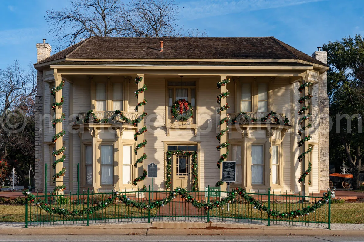 Historic Gordon Home In Granbury, Texas A4-28697