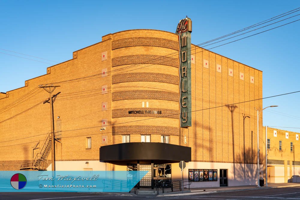 Morley Theatre in Borger, Texas