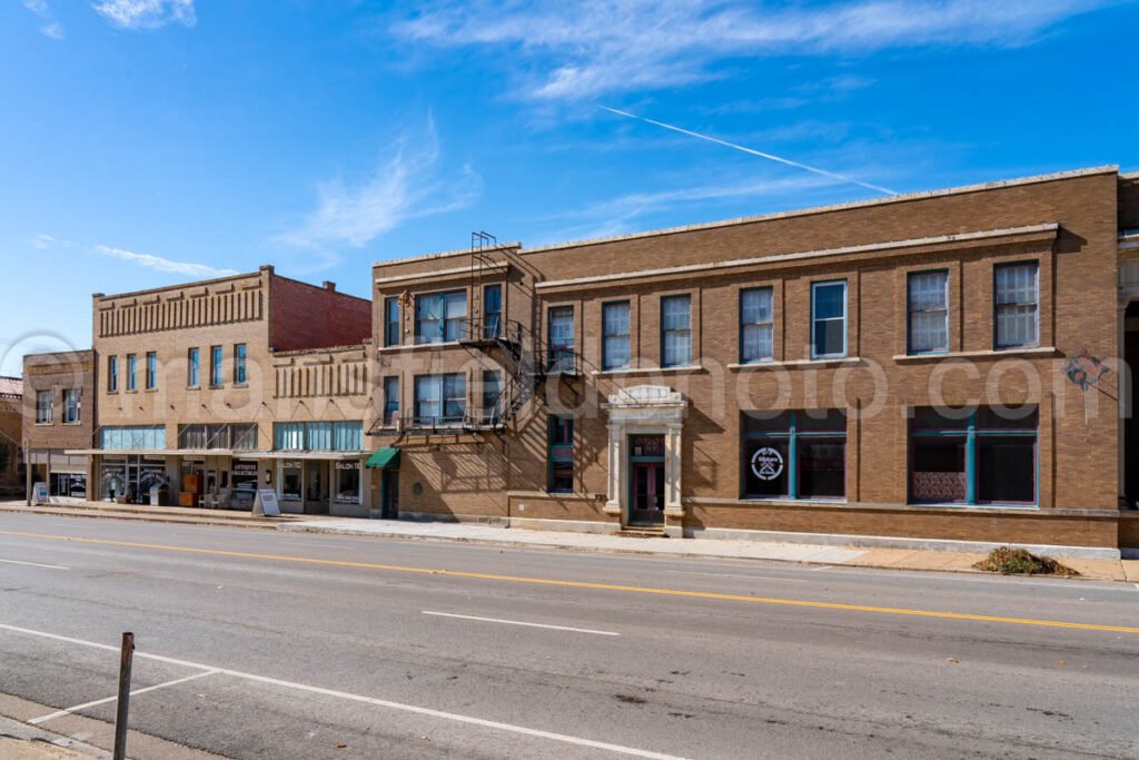 Old Citizen's National Bank in Hillsboro, Texas A4-28920 - Mansfield Photography