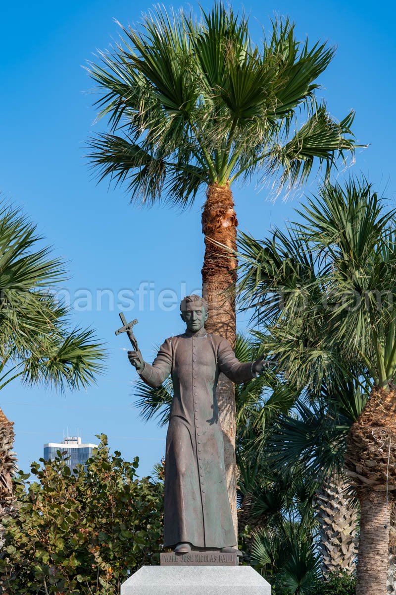 Padre Jose Balli Statue at South Padre Island, Texas A4-29555