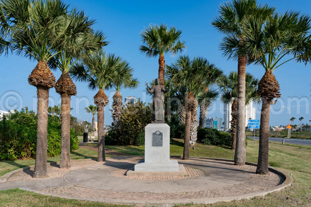 Padre Jose Balli Statue at South Padre Island, Texas A4-29556