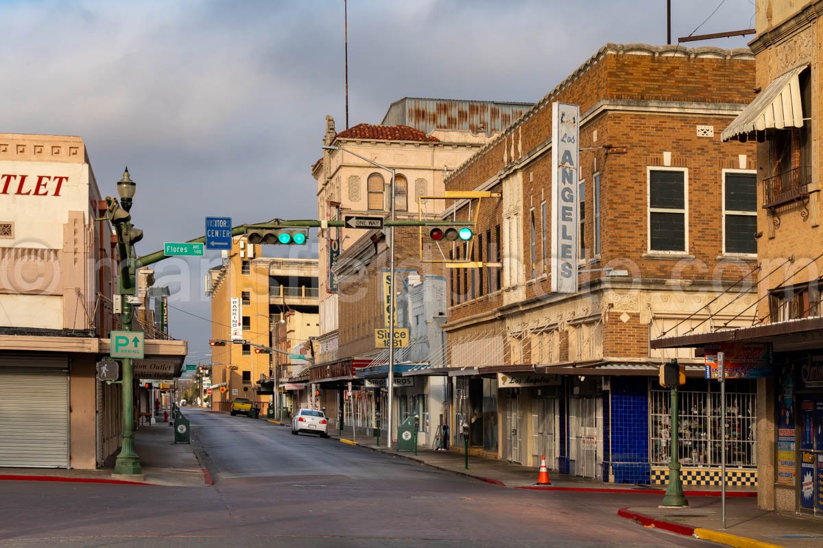 Laredo, Texas A4-30116