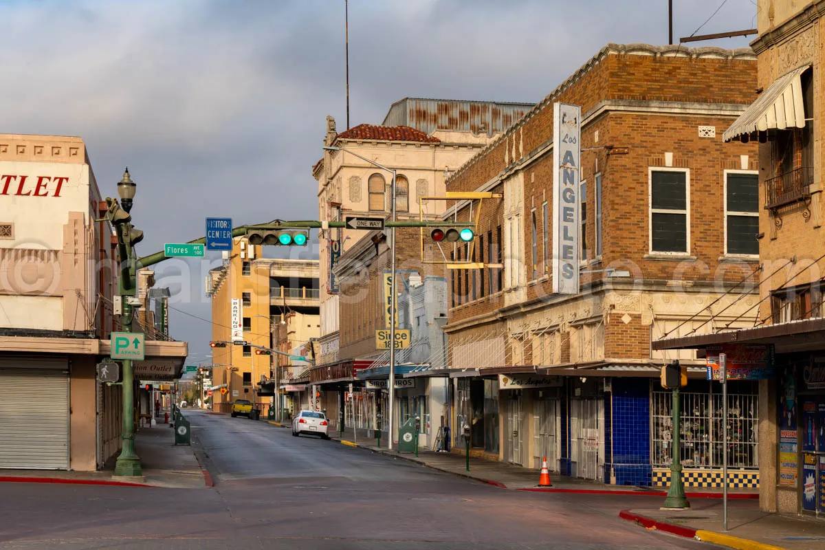 Laredo, Texas A4-30116