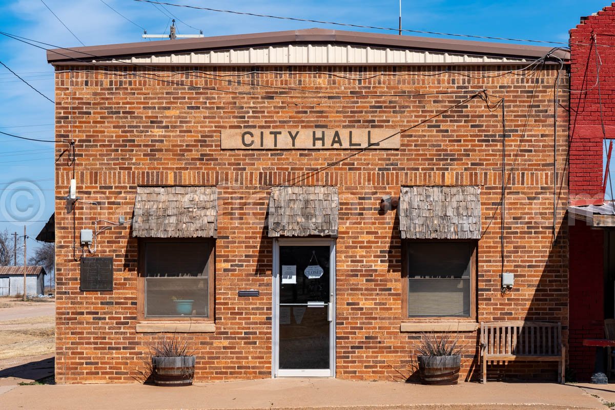 City Hall in Rochester, Texas A4-30640