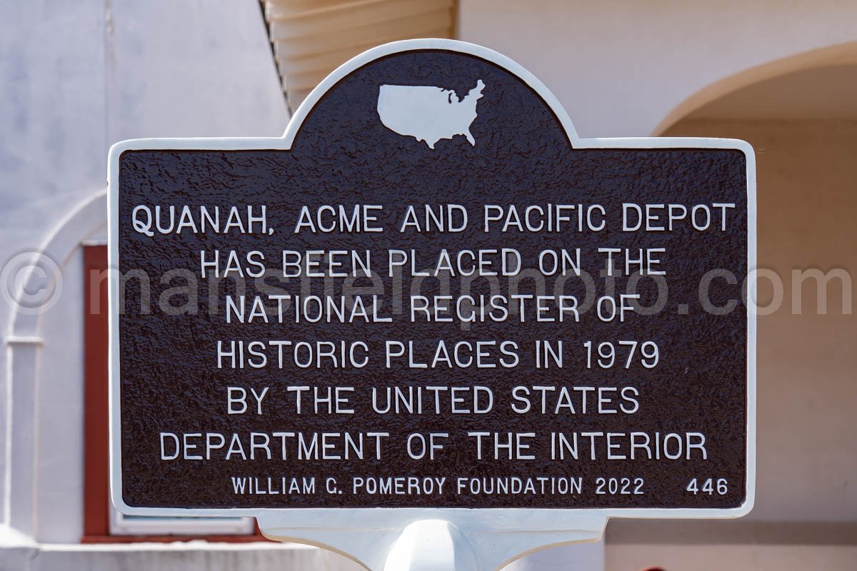 Pacific Depot in Quanah, Texas A4-30689