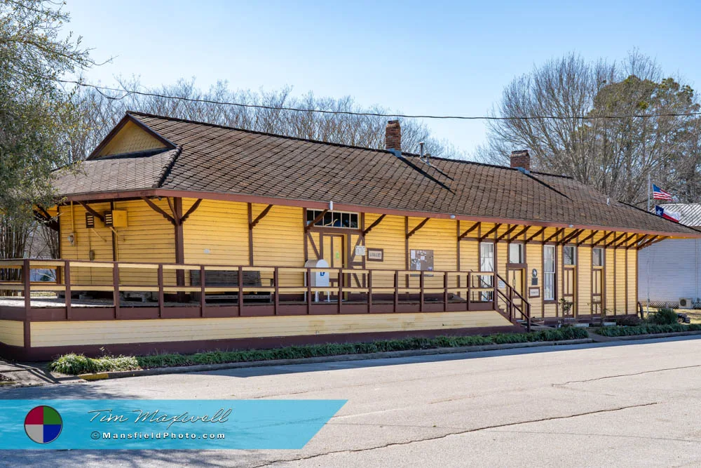 Old Train Depot in Frankston, Texas