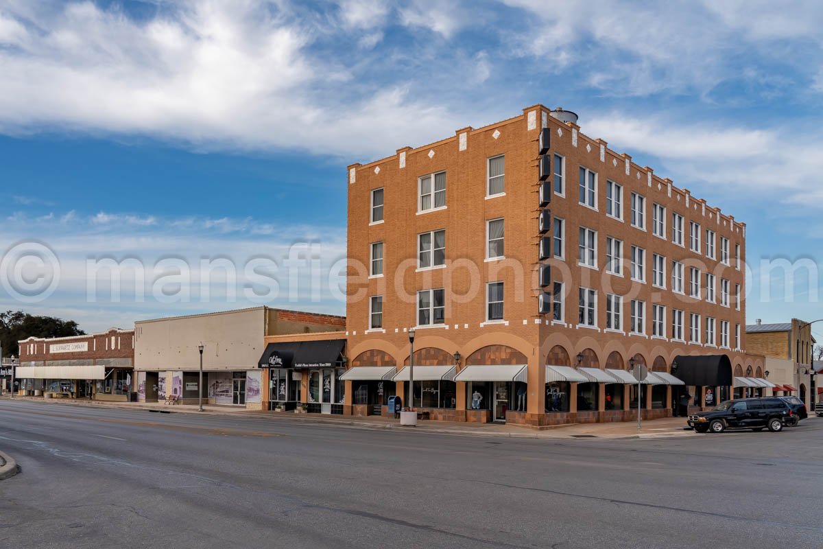 Kincade Hotel in Uvalde, Texas A4-30984