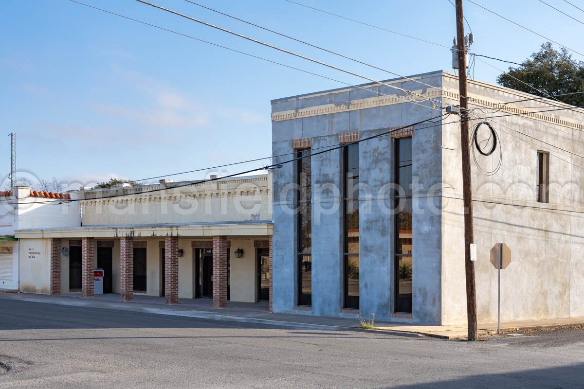 Hondo, Texas A4-31100