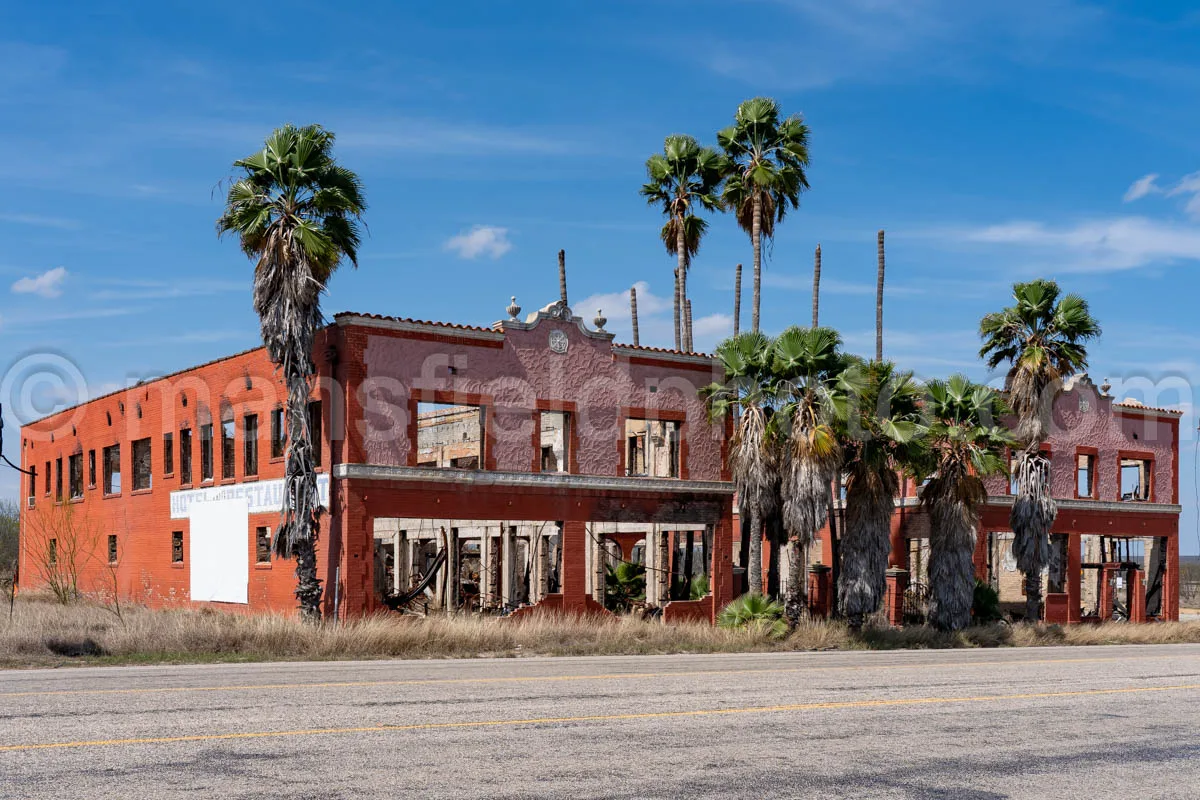 Palm Hotel And Restaurant In Catarina, Texas A4-31209