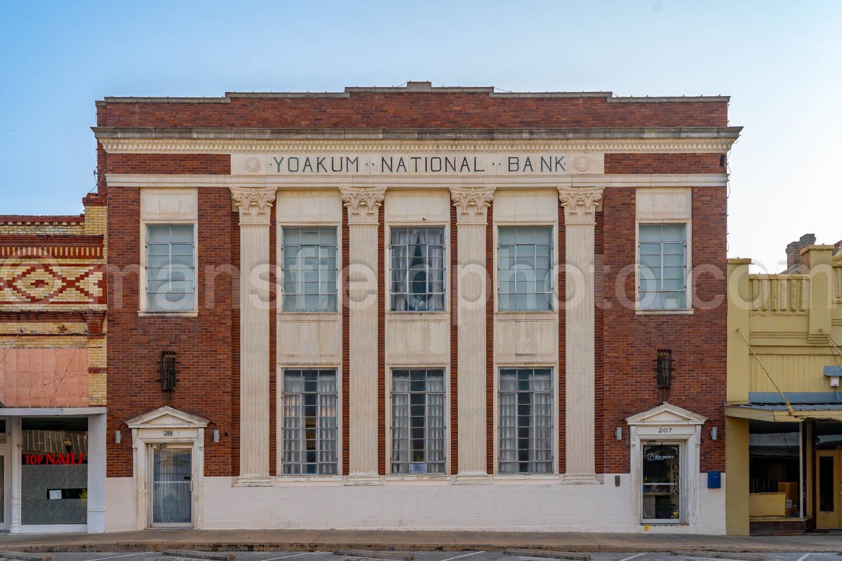 Old National Bank In Yoakum, Texas A4-35179