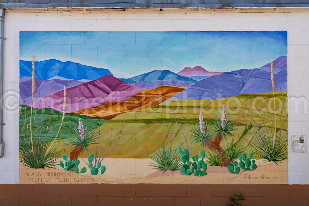 Glass Mountains Mural In Alpine, Texas A4-35938
