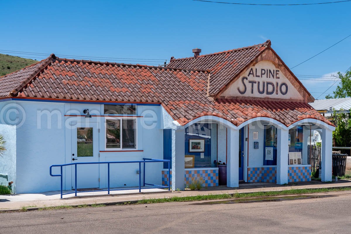 Alpine Studio A4-35988
